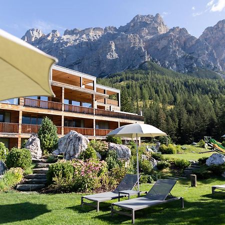 Hotel Gran Paradiso San Cassiano  Dış mekan fotoğraf