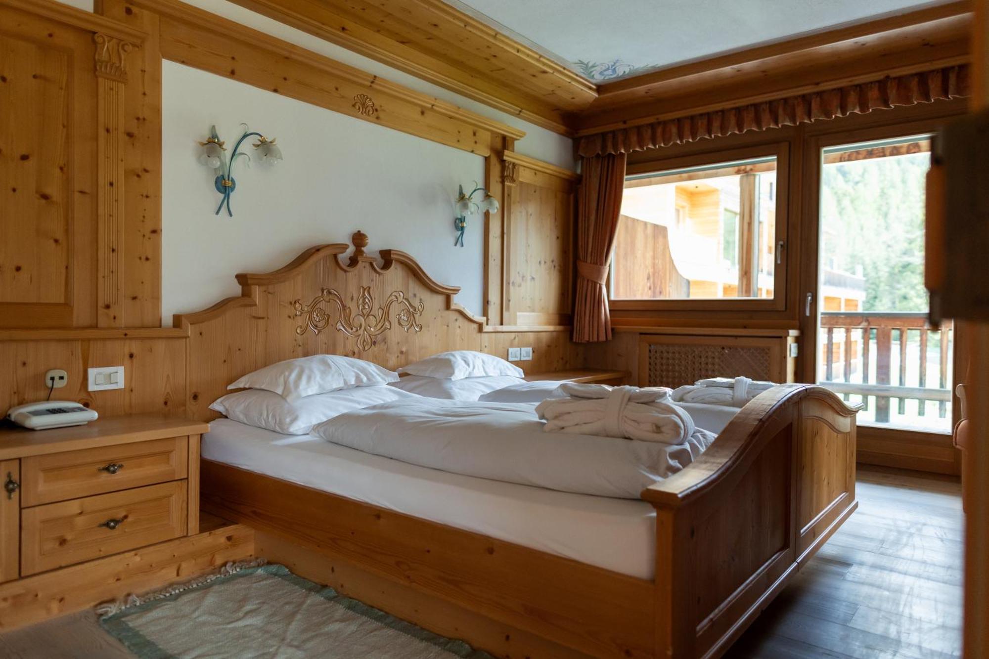Hotel Gran Paradiso San Cassiano  Dış mekan fotoğraf