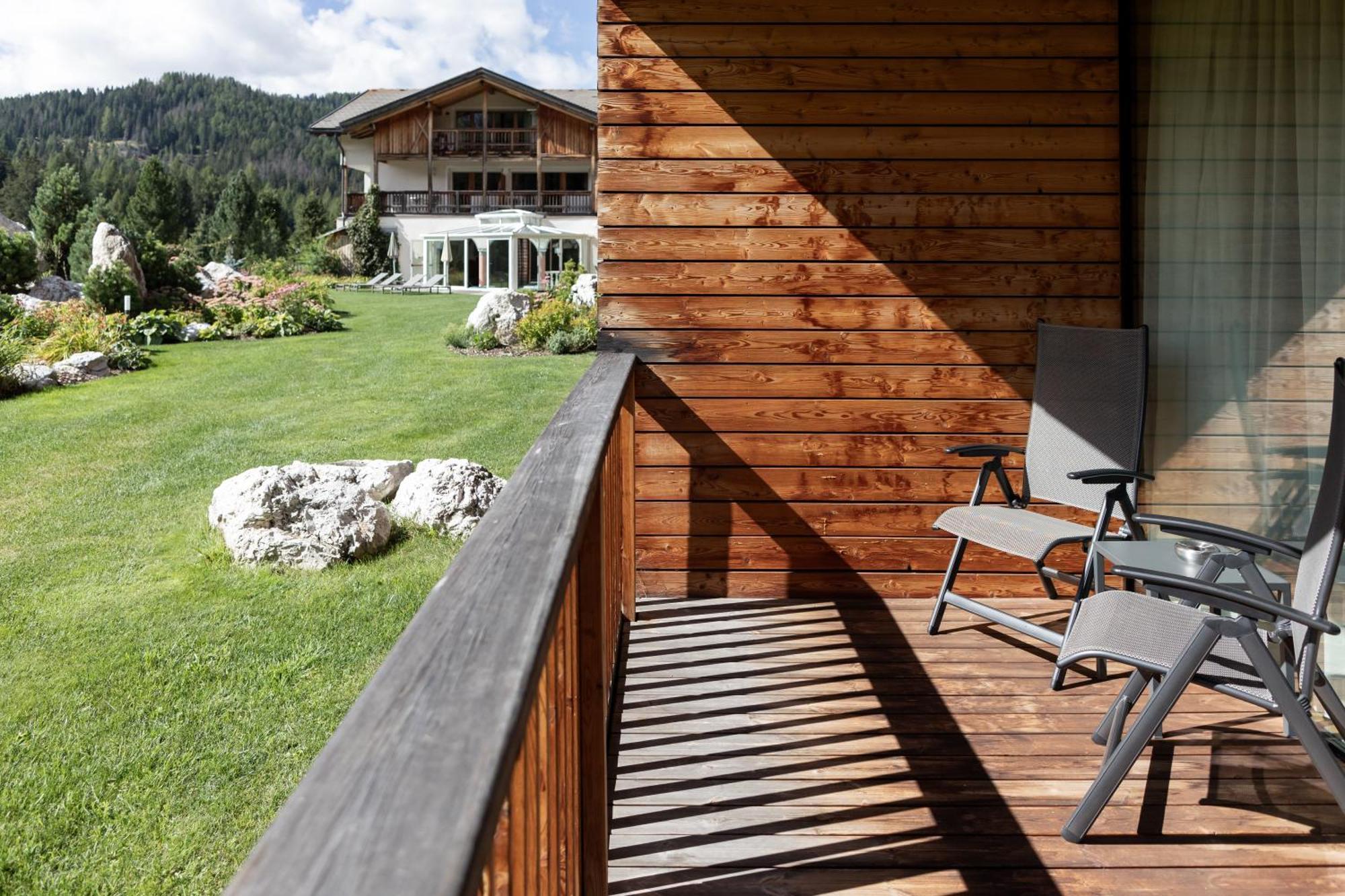 Hotel Gran Paradiso San Cassiano  Dış mekan fotoğraf